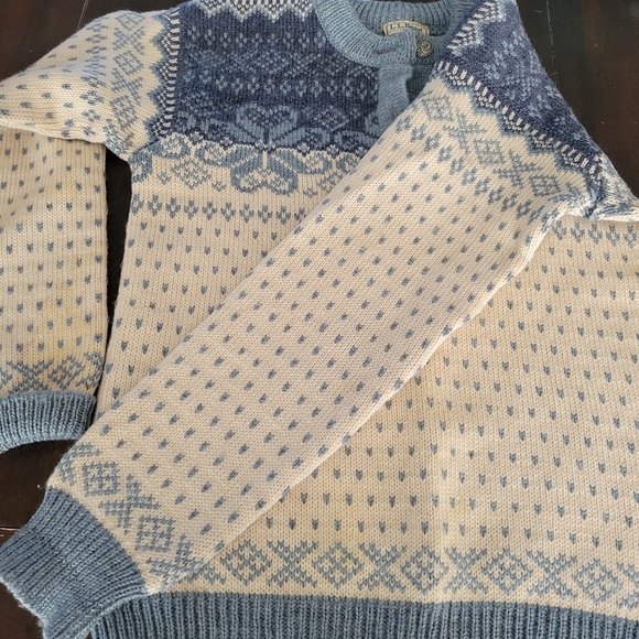 Vintage LL Bean 100% Wool Sweater Size 42/XL Made In Norway - Picture 5 of 16